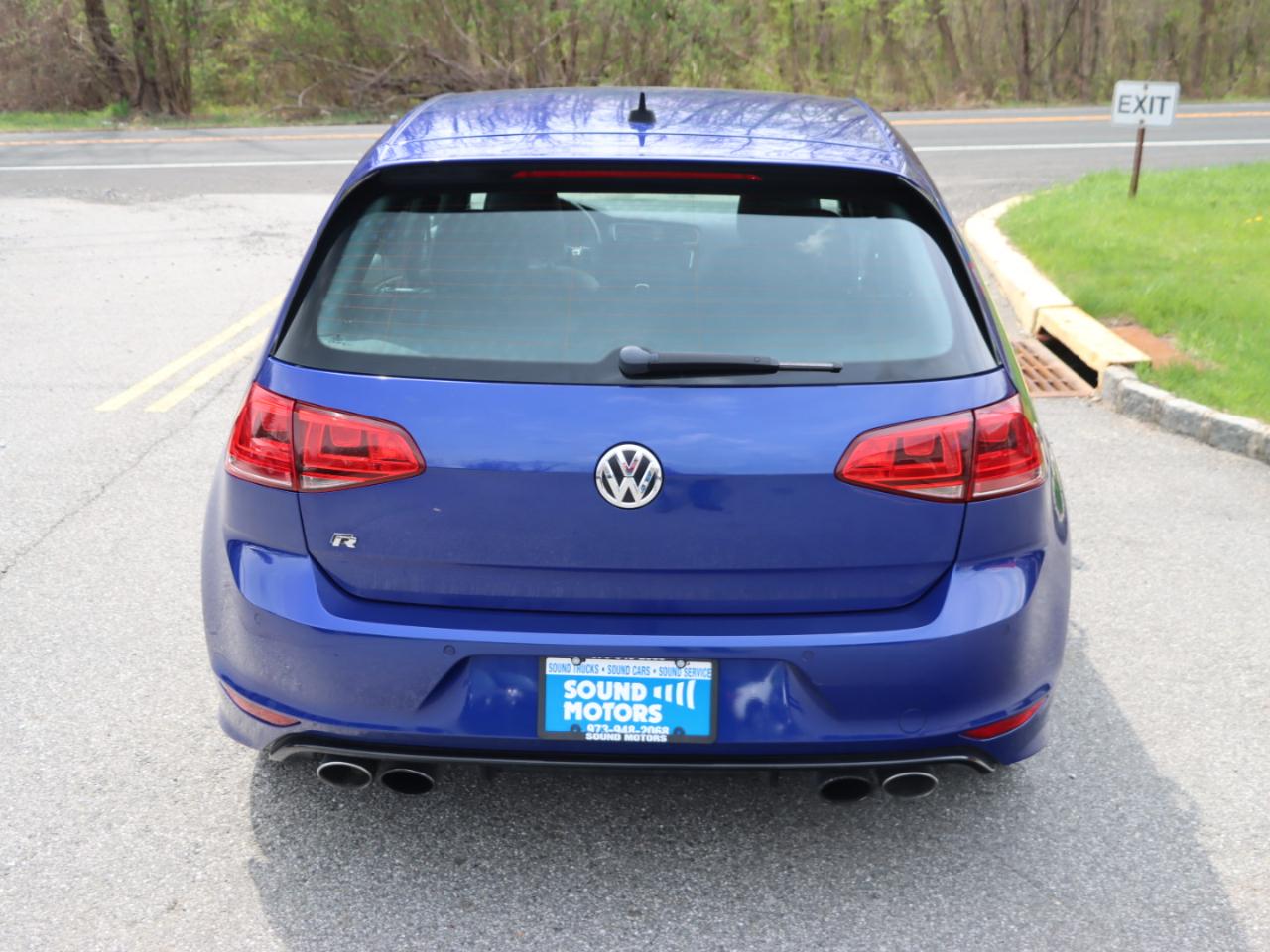 Volkswagen Golf R DCS and Navigation 6A 2017