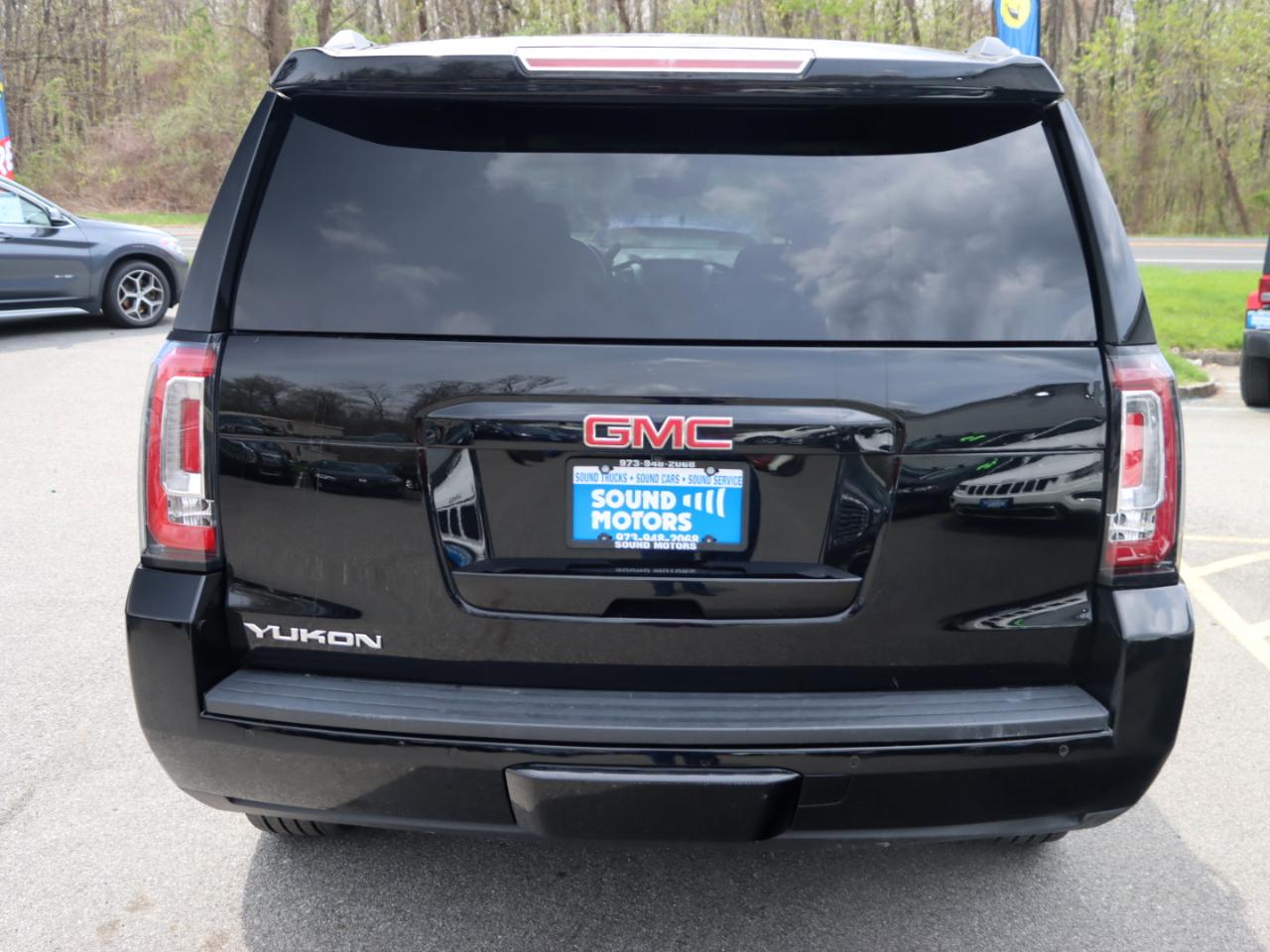 GMC Yukon SLT 4WD 2020