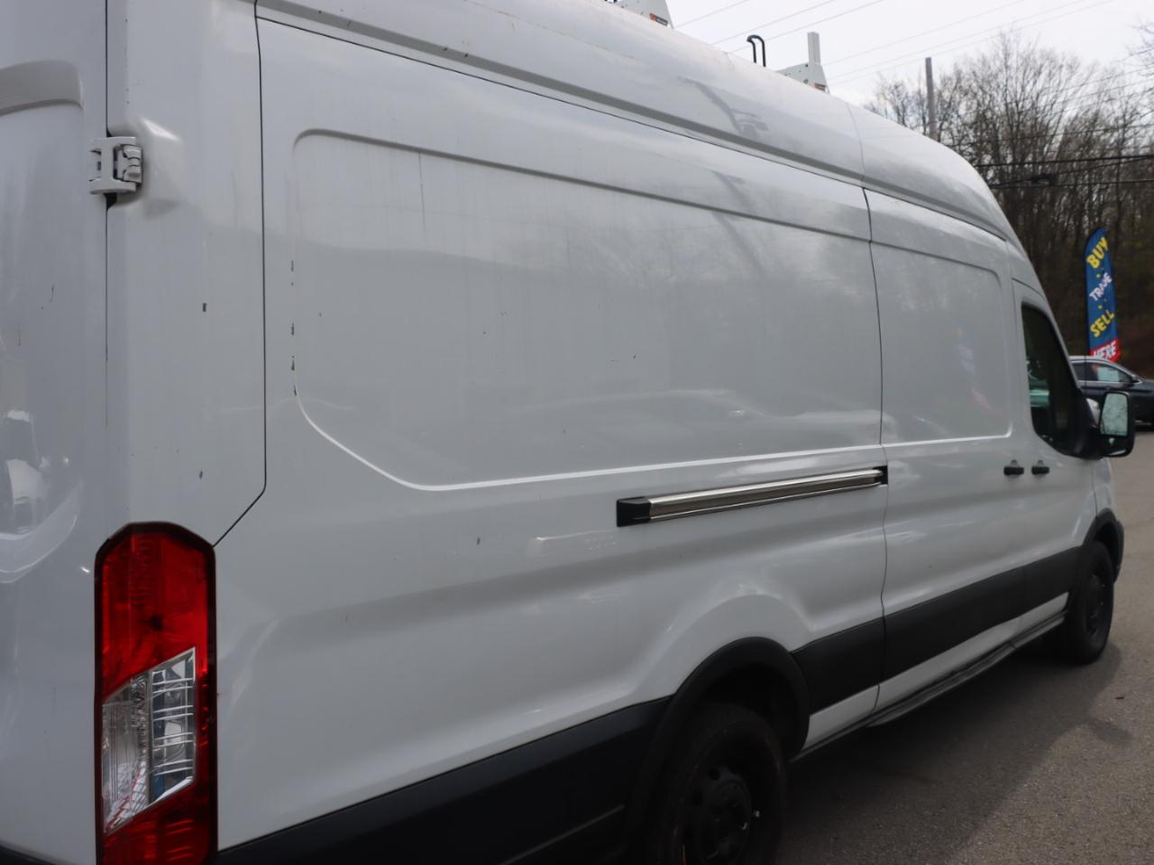 Ford Transit 350 Van High Roof w/Sliding Pass. 148-in. WB EL 2020