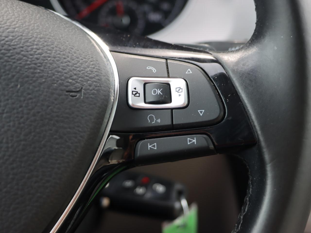 Volkswagen Golf TSI S 6A 2016