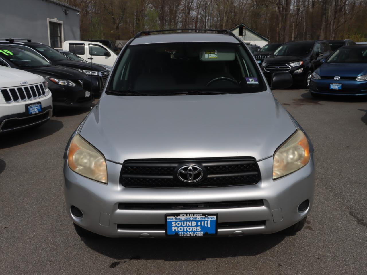 Toyota RAV4 Base I4 4WD 2007