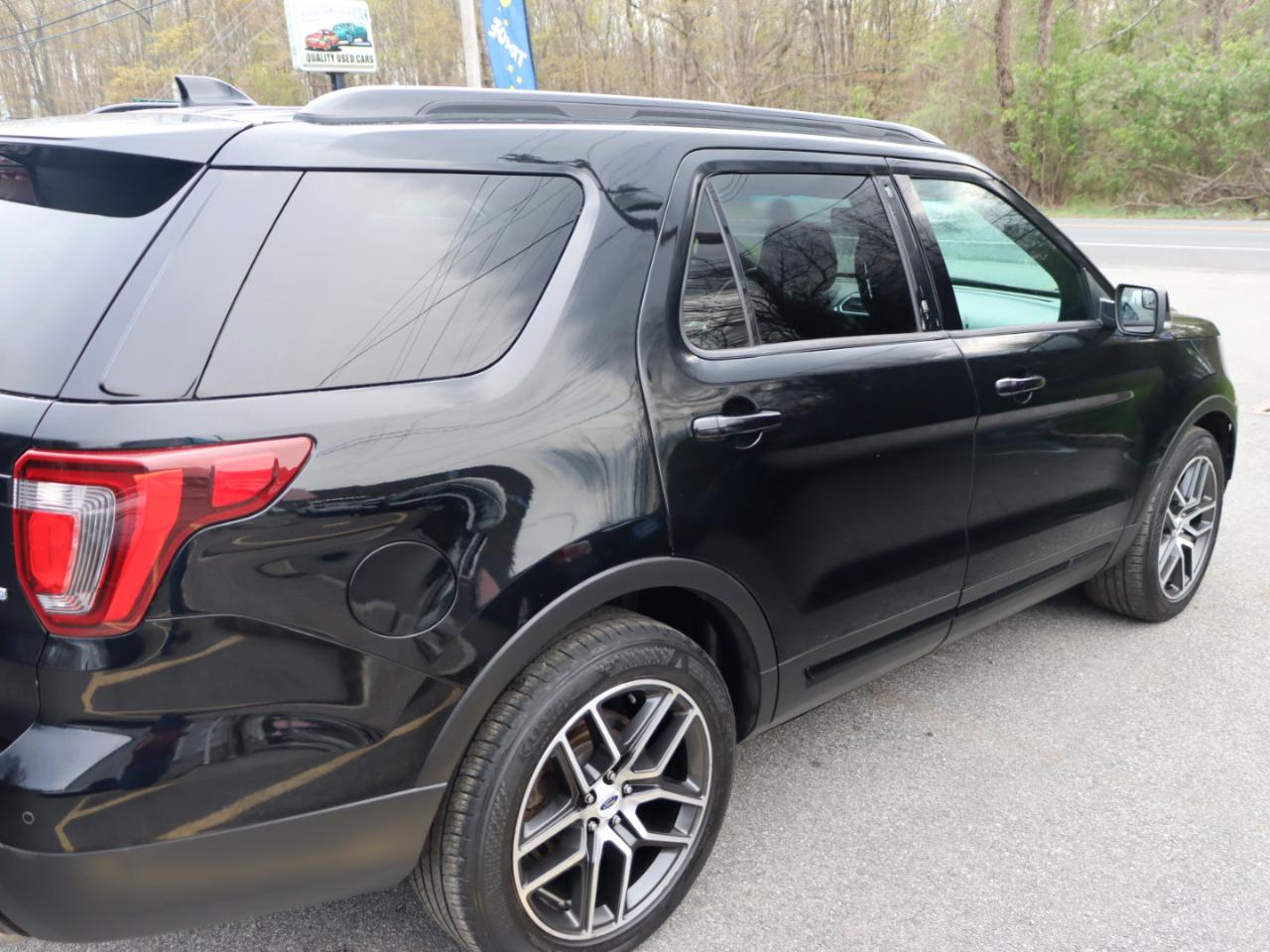 Ford Explorer Sport 4WD 2016