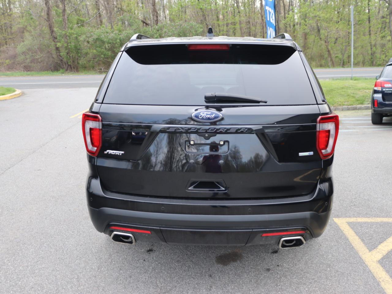 Ford Explorer Sport 4WD 2016