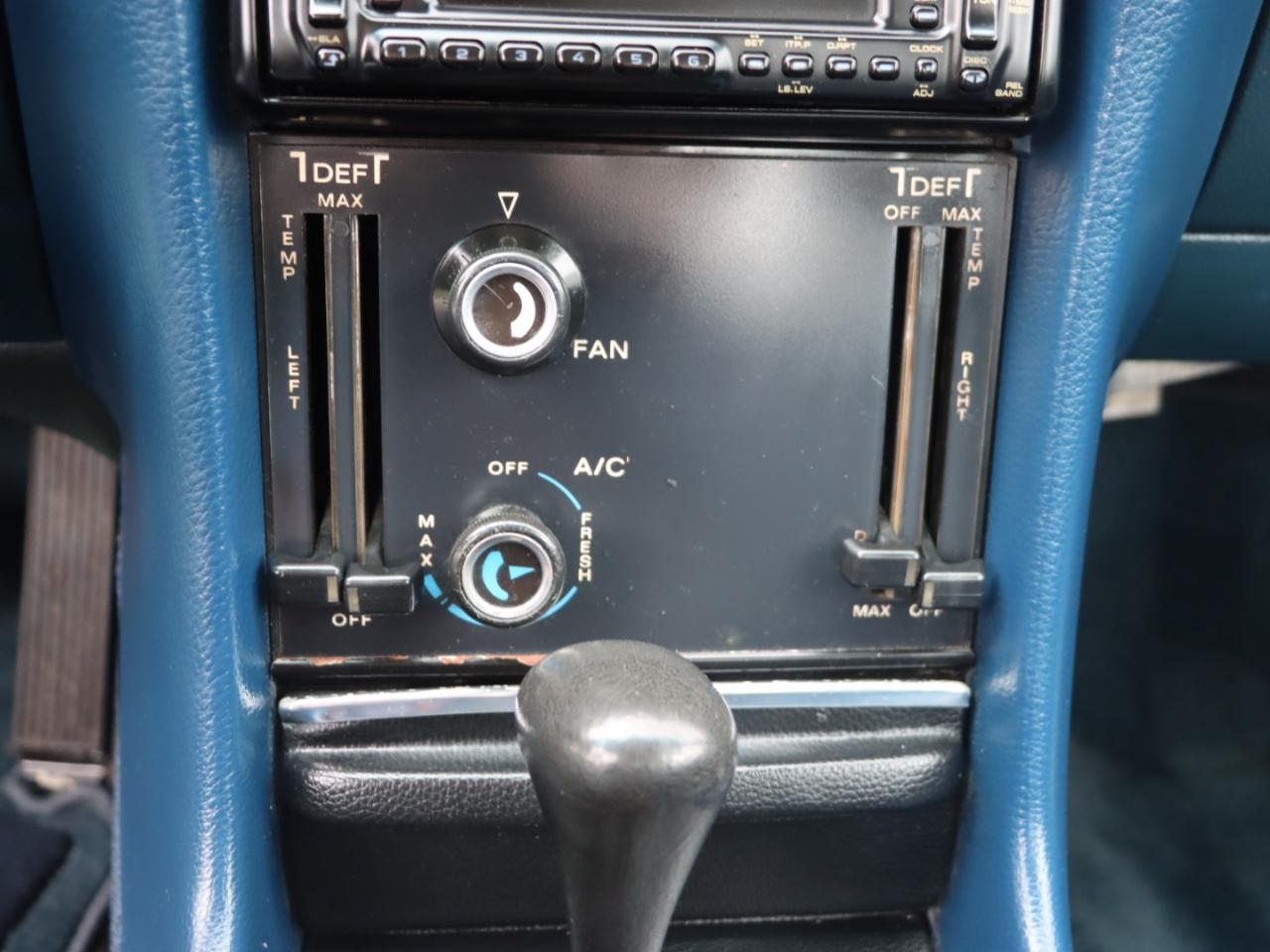 Mercedes-Benz SL-Class SL450 2D Roadster 1975