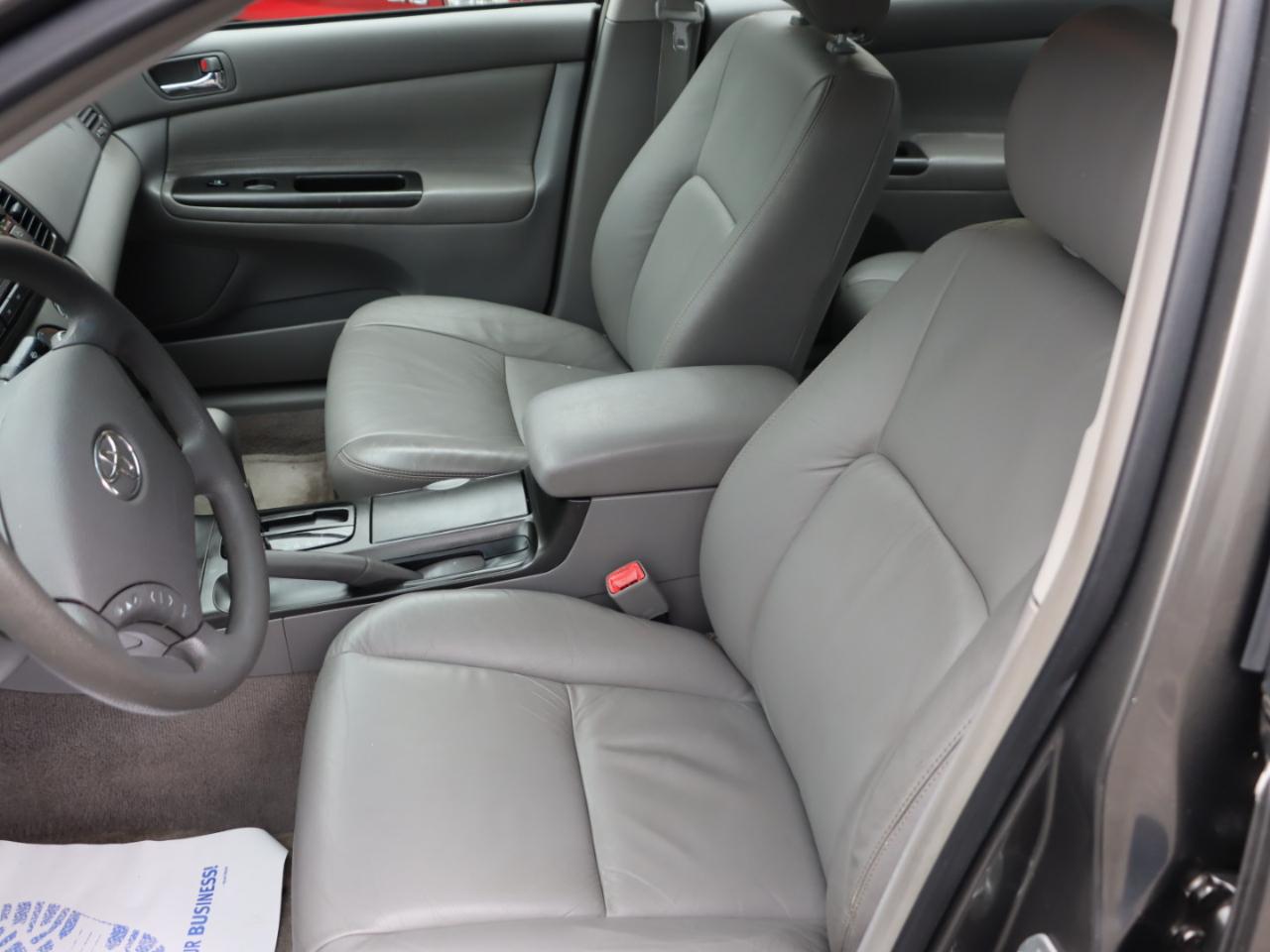 Toyota Camry Standard 2006