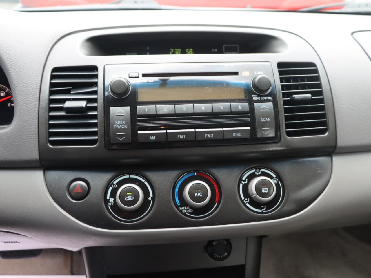 Toyota Camry Standard 2006