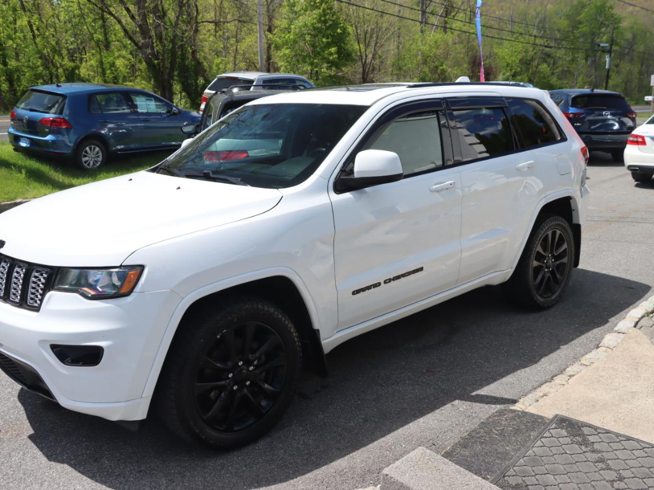 Jeep Grand Cherokee Laredo 4WD 2018