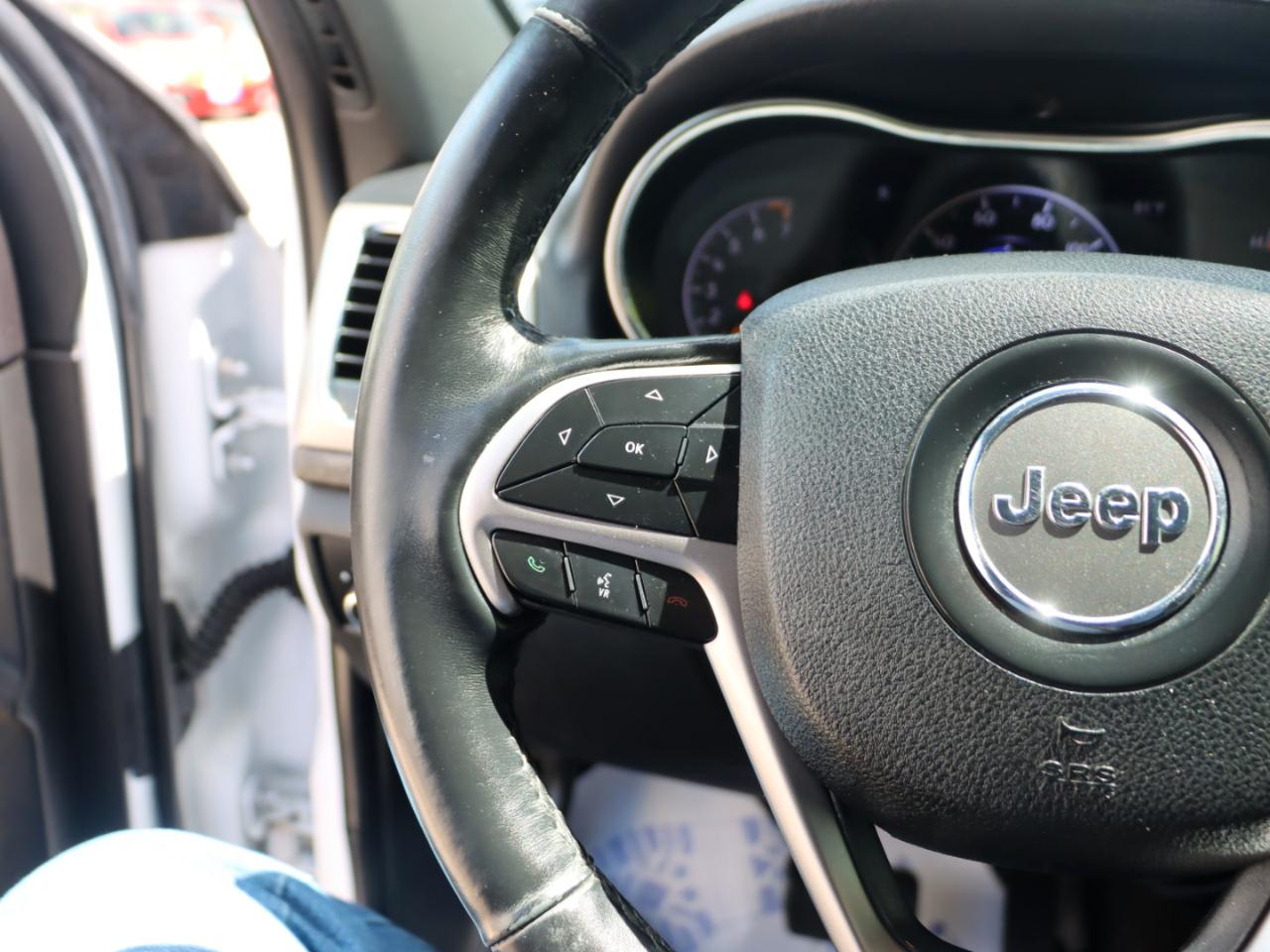 Jeep Grand Cherokee Laredo 4WD 2018