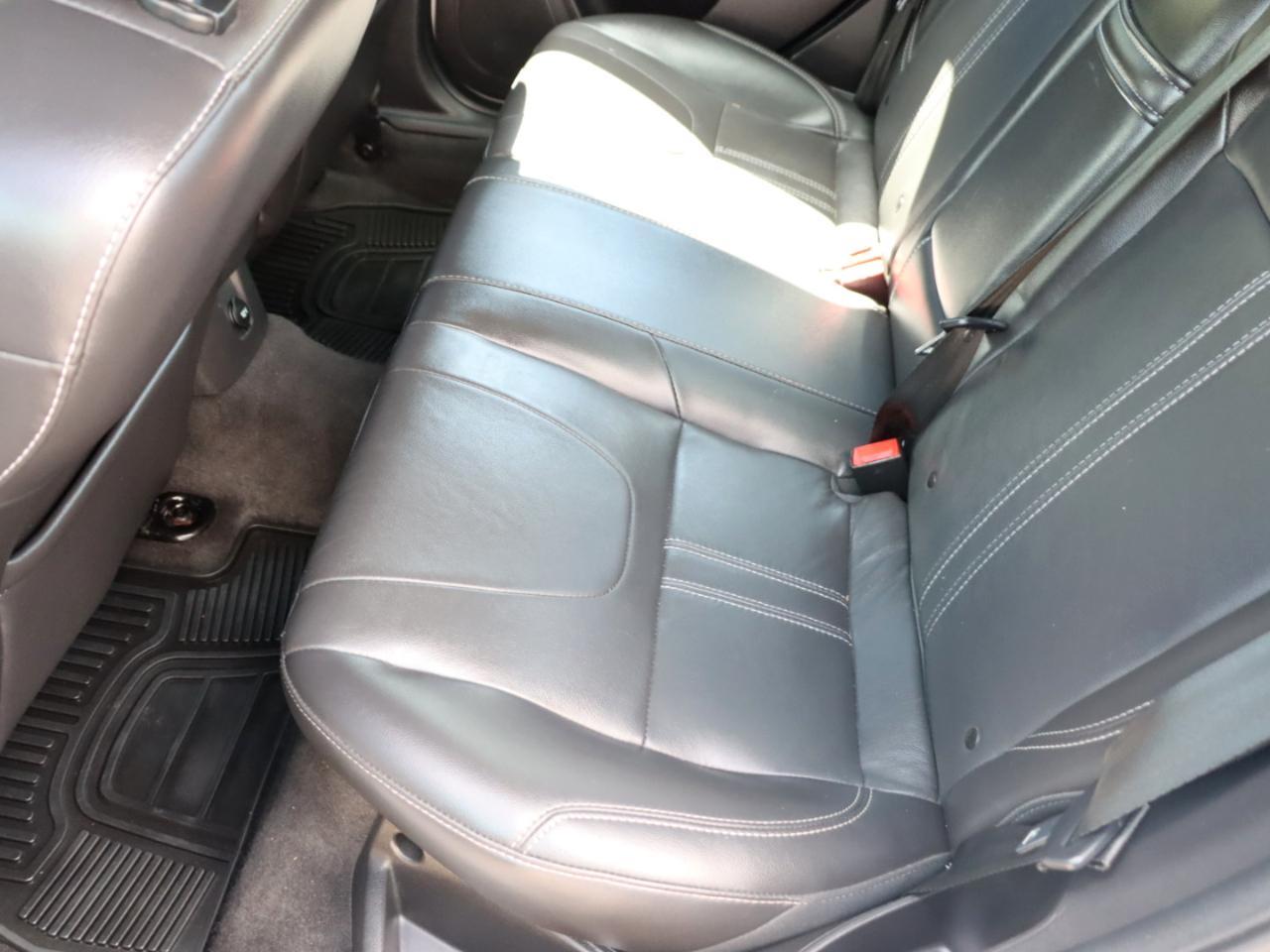 Ford Focus SEL Sedan 2012