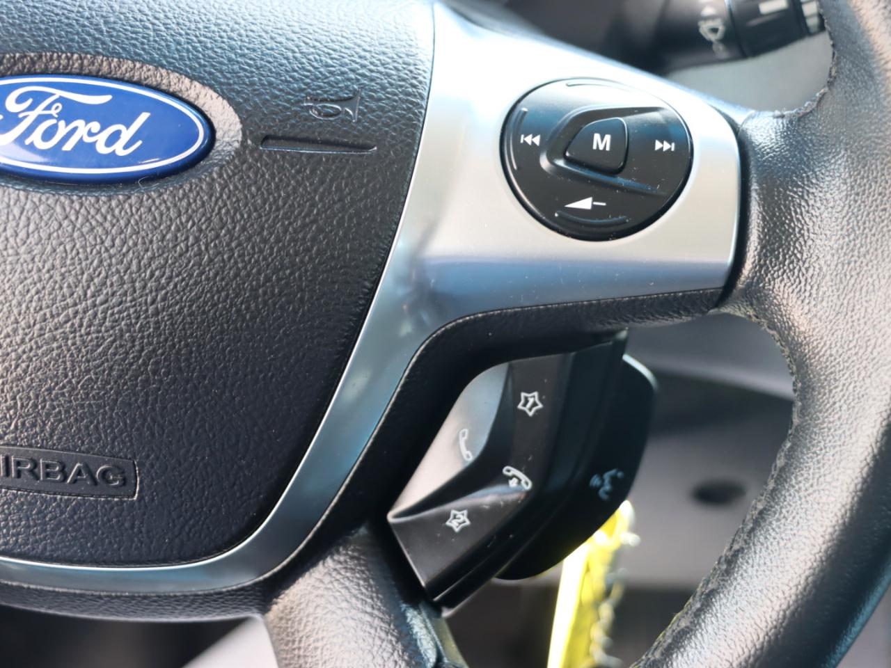 Ford Focus SEL Sedan 2012