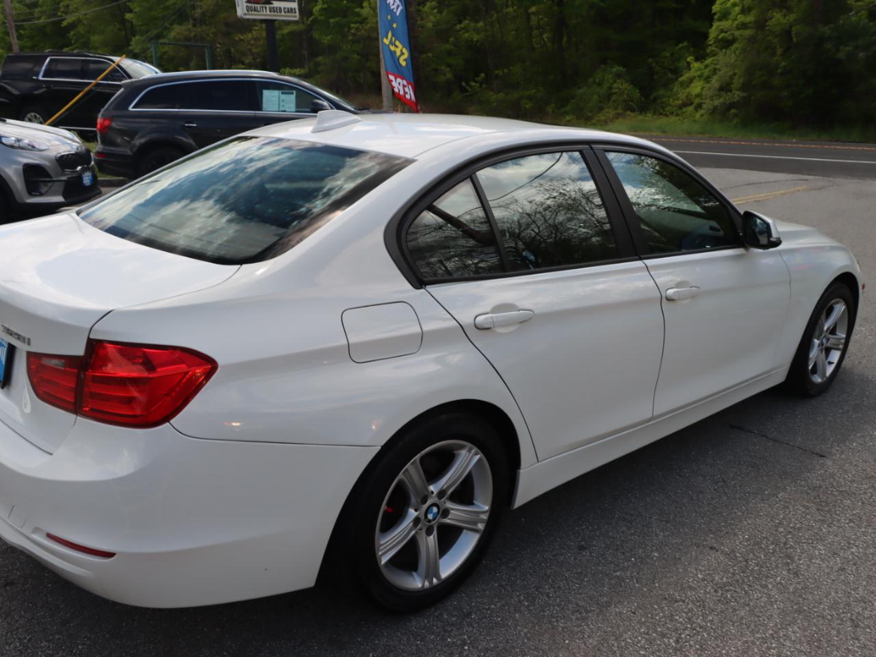 BMW 3-Series 328i xDrive Sedan 2015