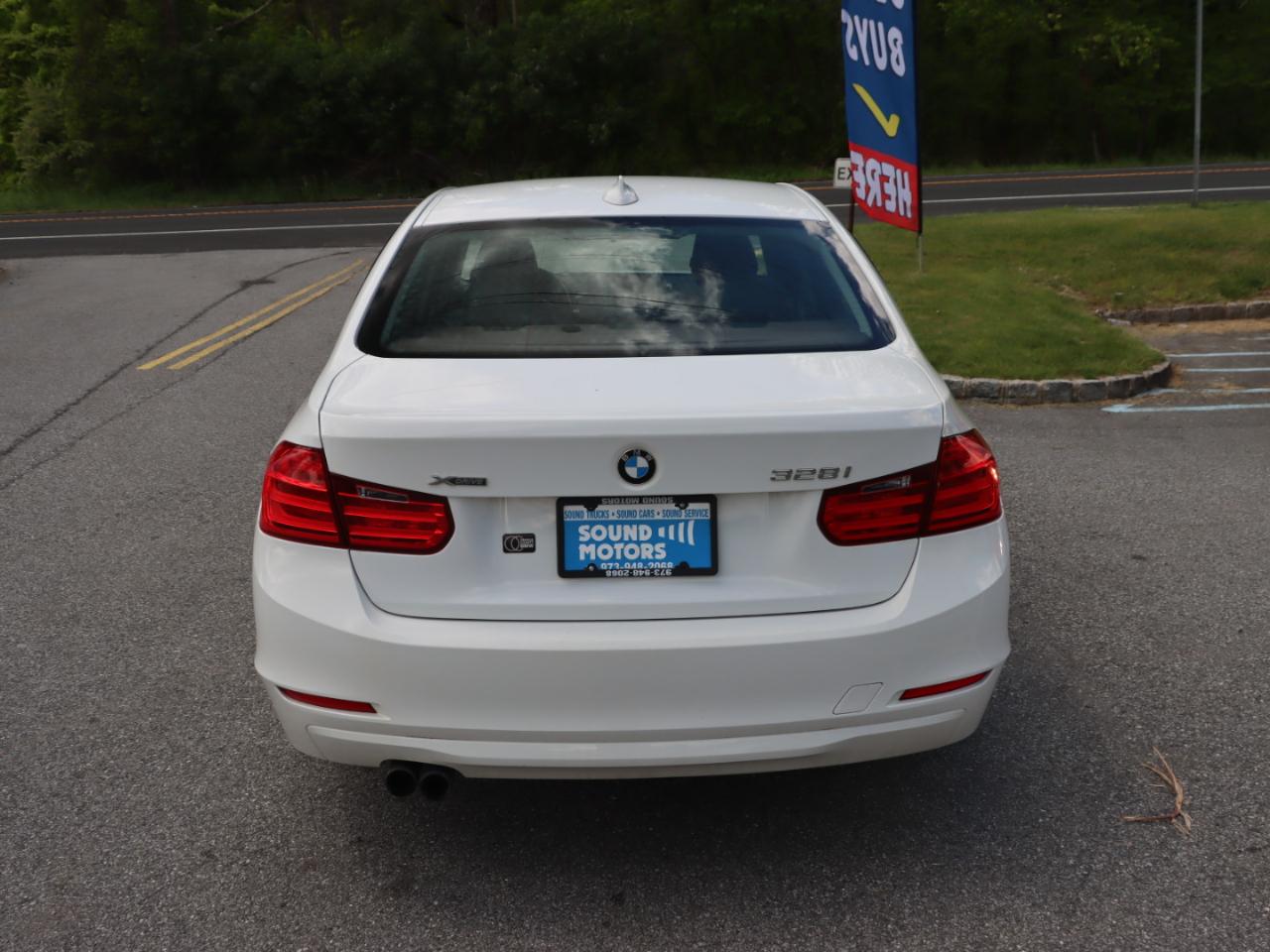 BMW 3-Series 328i xDrive Sedan 2015