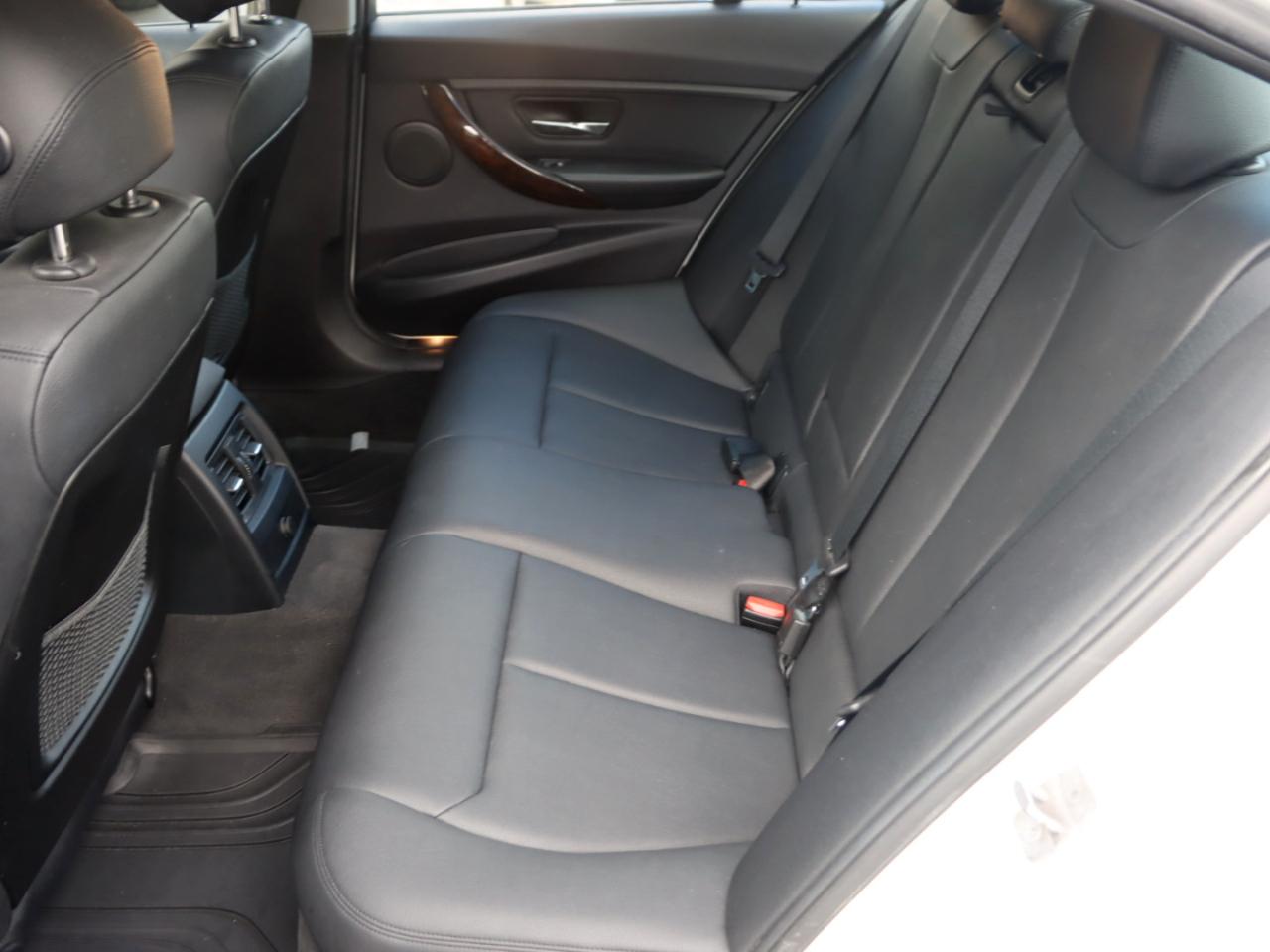 BMW 3-Series 328i xDrive Sedan 2015