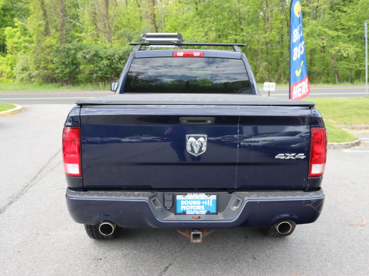 RAM 1500 Tradesman Quad Cab 4WD 2014