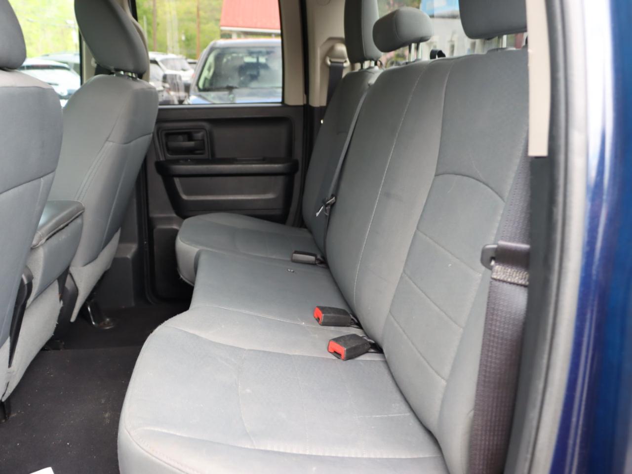 RAM 1500 Tradesman Quad Cab 4WD 2014