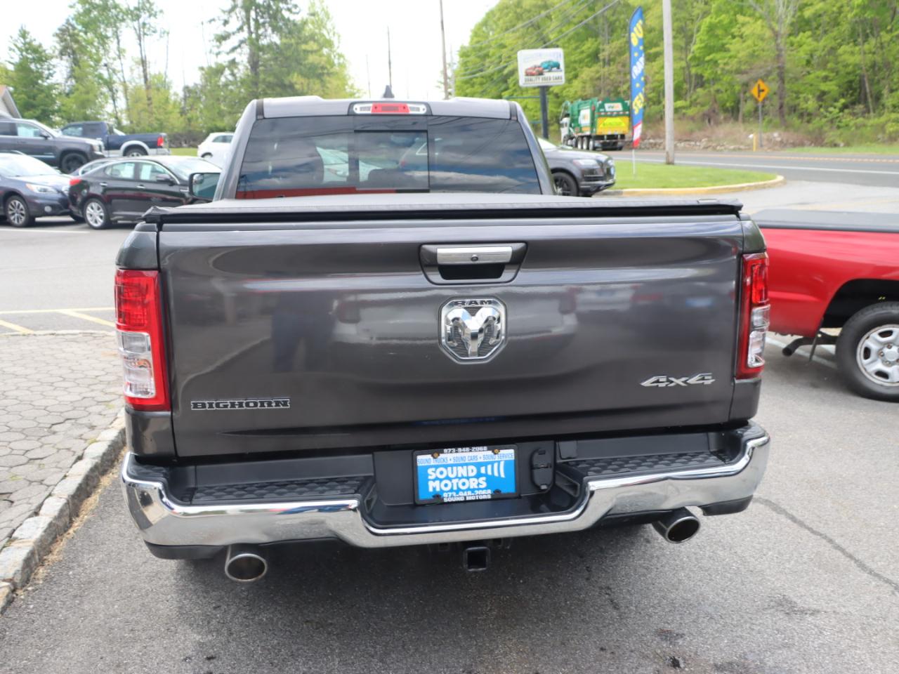 RAM 1500 Big Horn Quad Cab 4WD 2020
