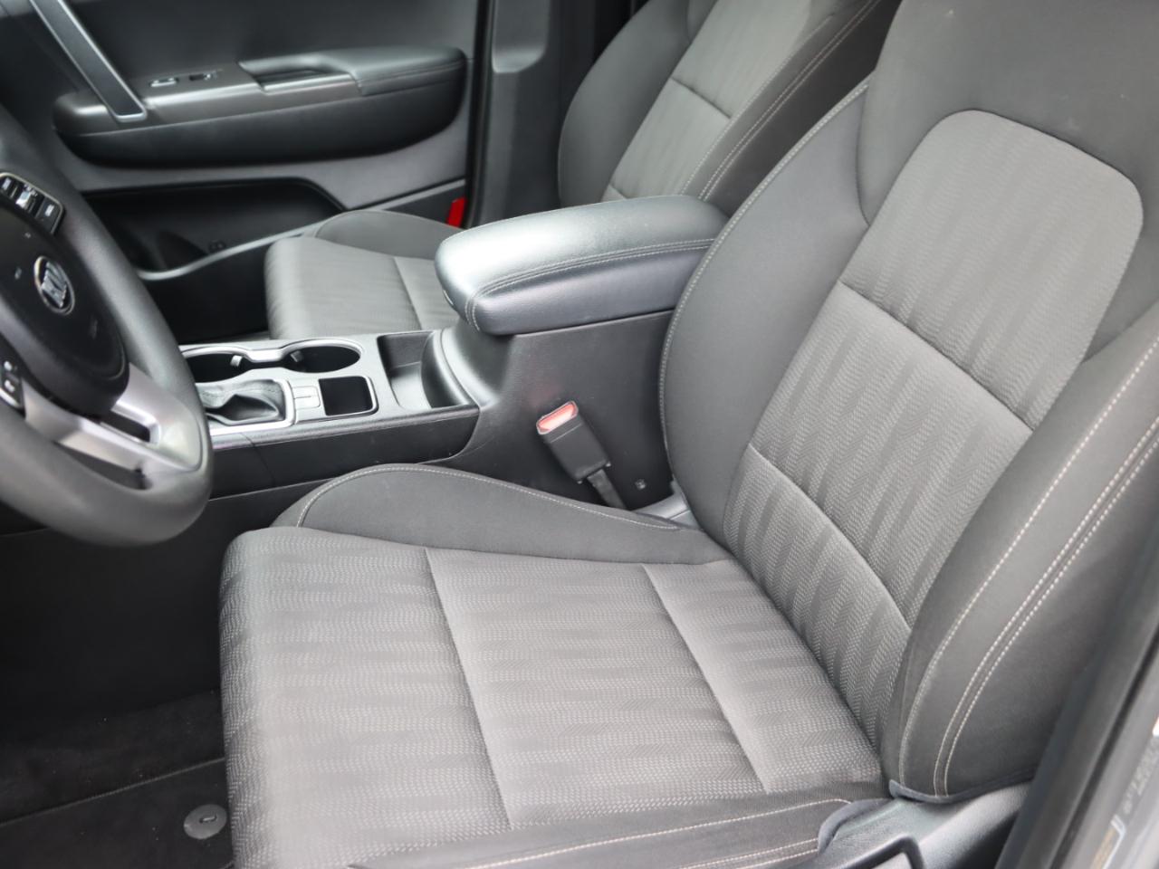 Kia Sportage LX FWD 2020