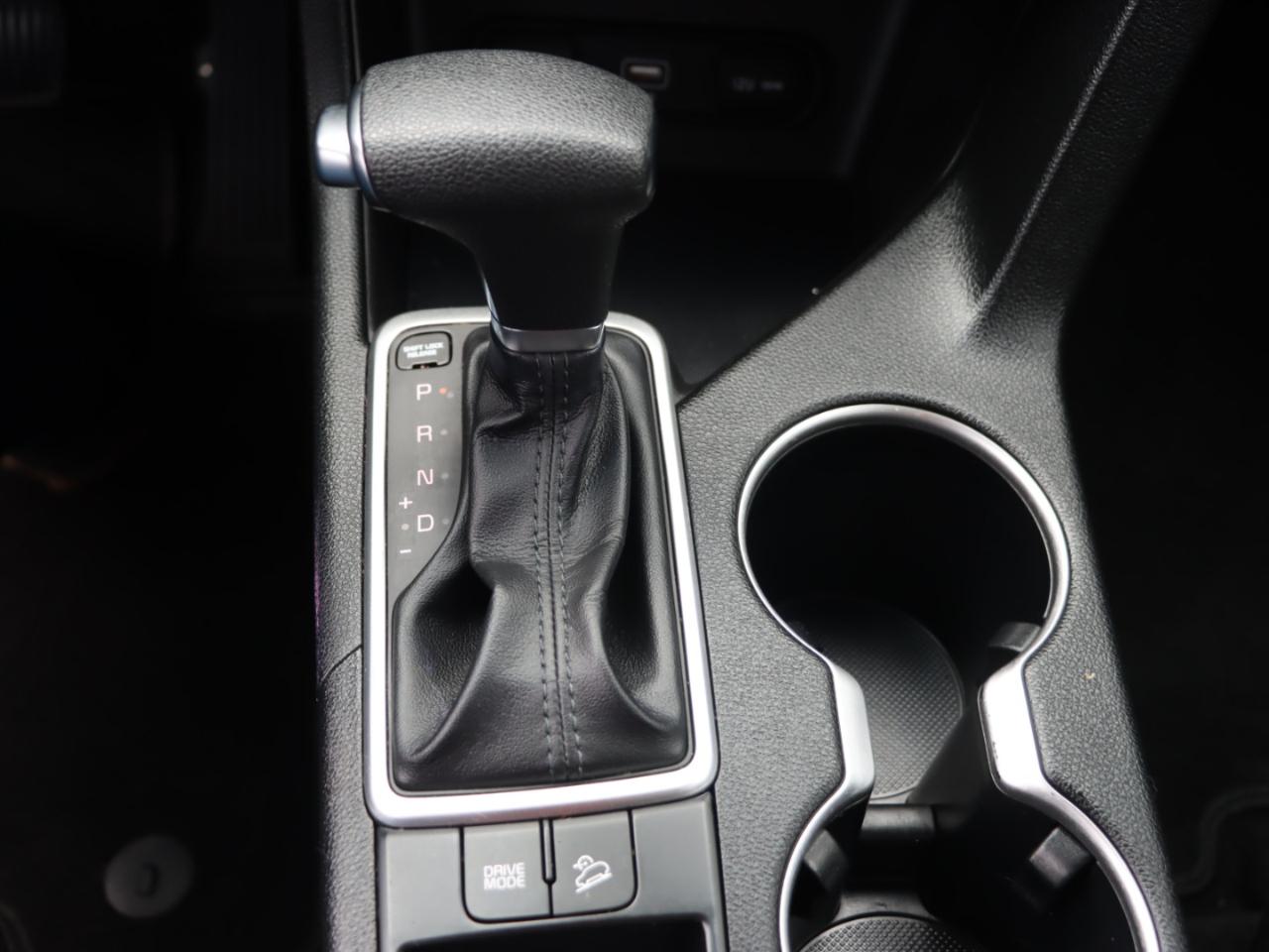 Kia Sportage LX FWD 2020
