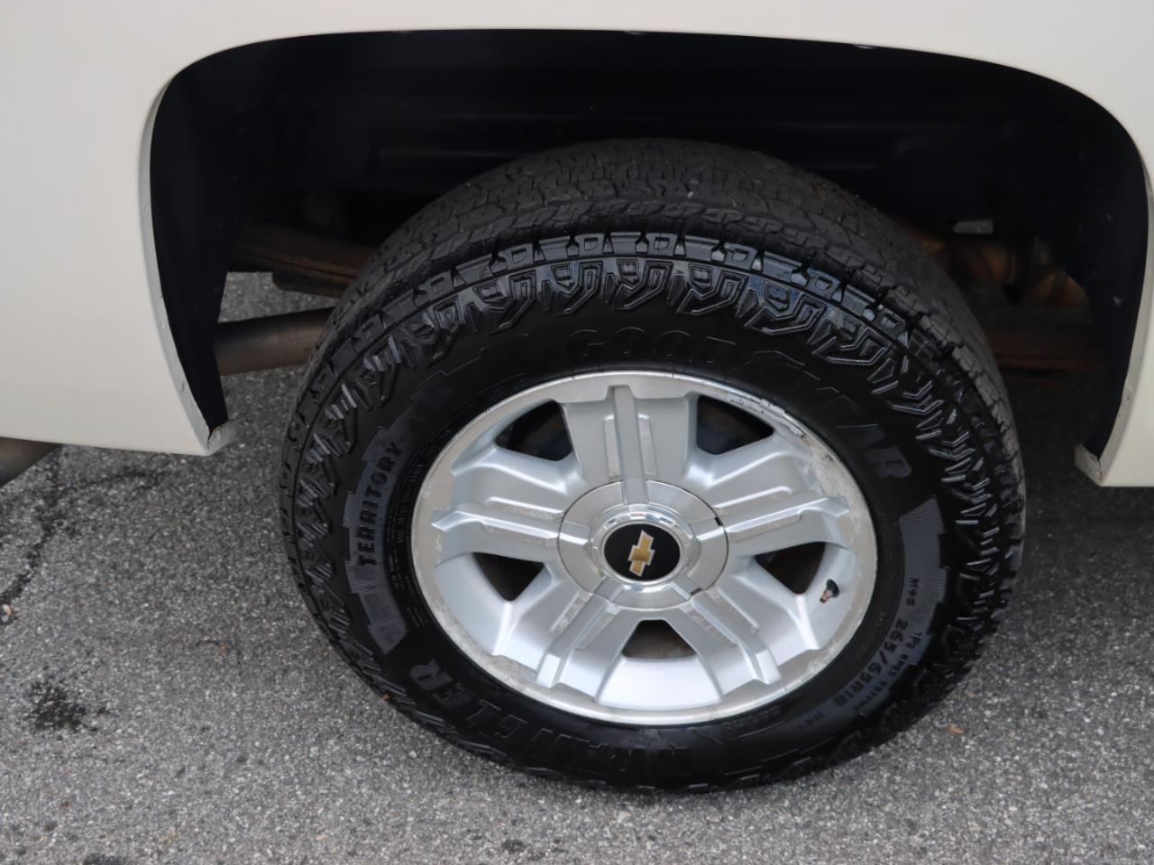 Chevrolet Silverado 1500 LT Crew Cab 4WD 2013