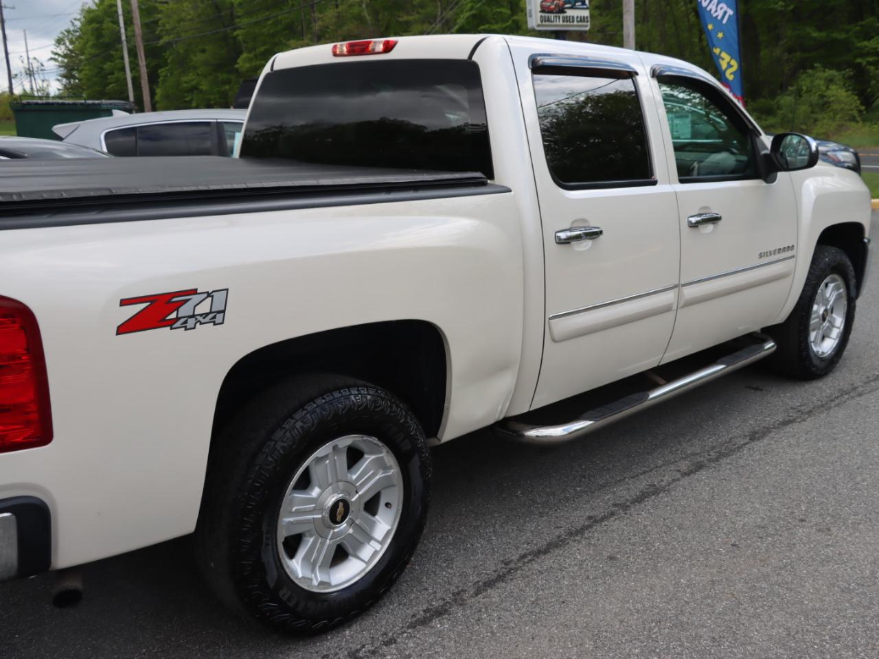 Chevrolet Silverado 1500 LT Crew Cab 4WD 2013