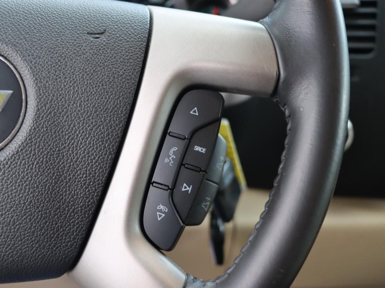 Chevrolet Silverado 1500 LT Crew Cab 4WD 2013