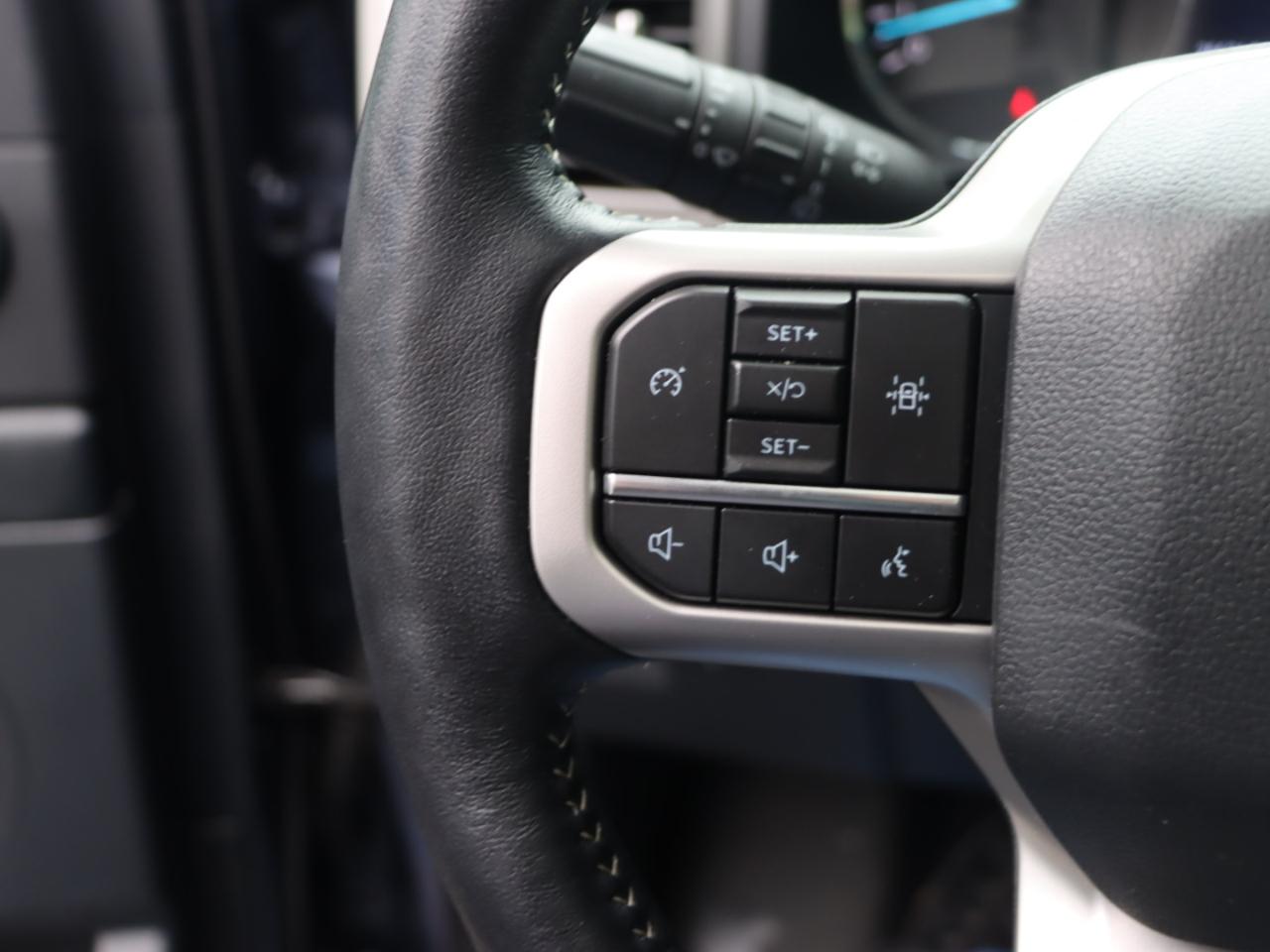Ford Expedition XLT 4WD 2022