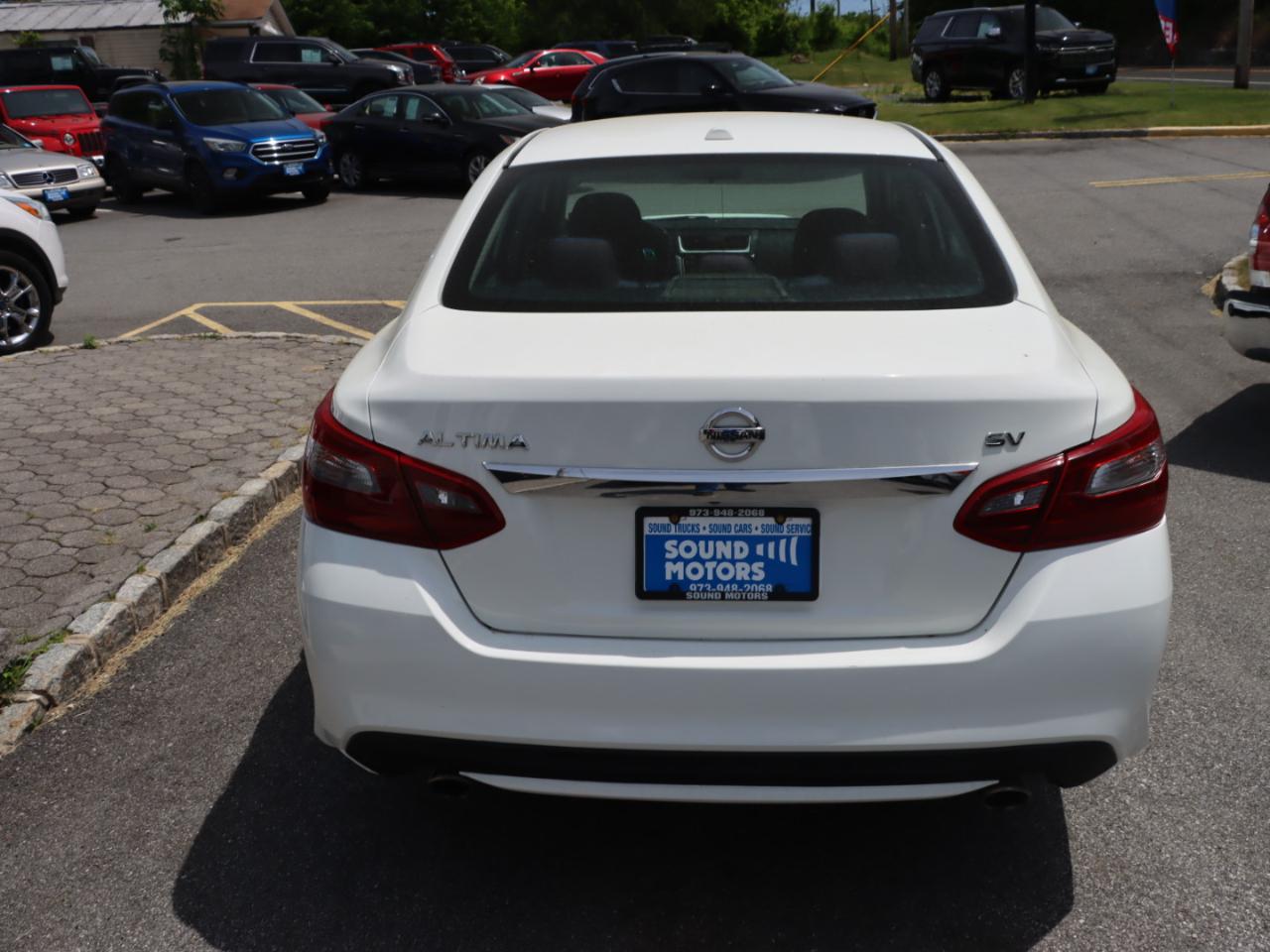 Nissan Altima 2.5 SV 2018