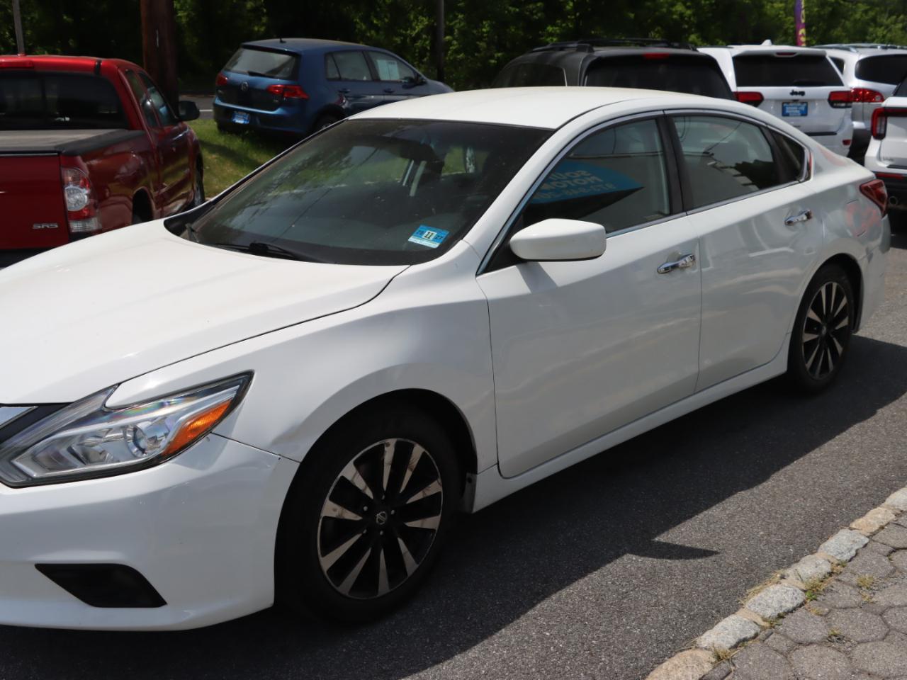 Nissan Altima 2.5 SV 2018