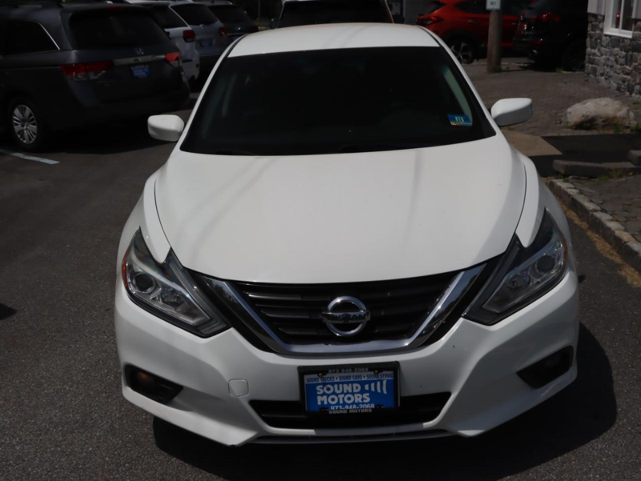 Nissan Altima 2.5 SV 2018