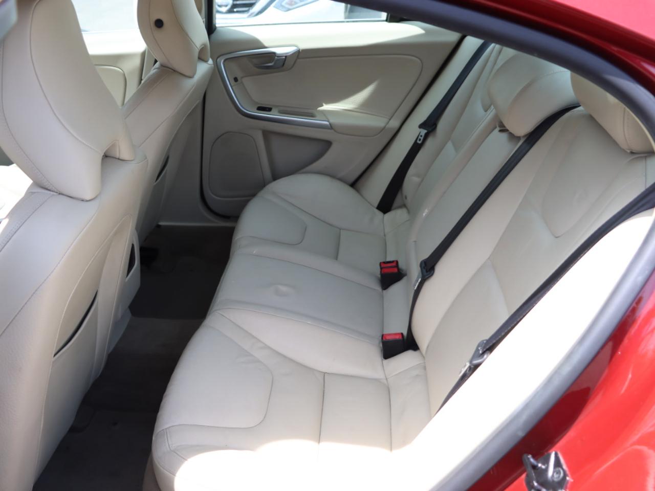 Volvo S60 T6 AWD 2012