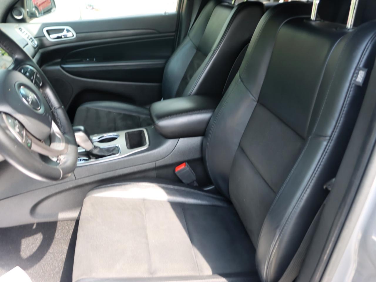 Jeep Grand Cherokee Laredo E 4WD 2021
