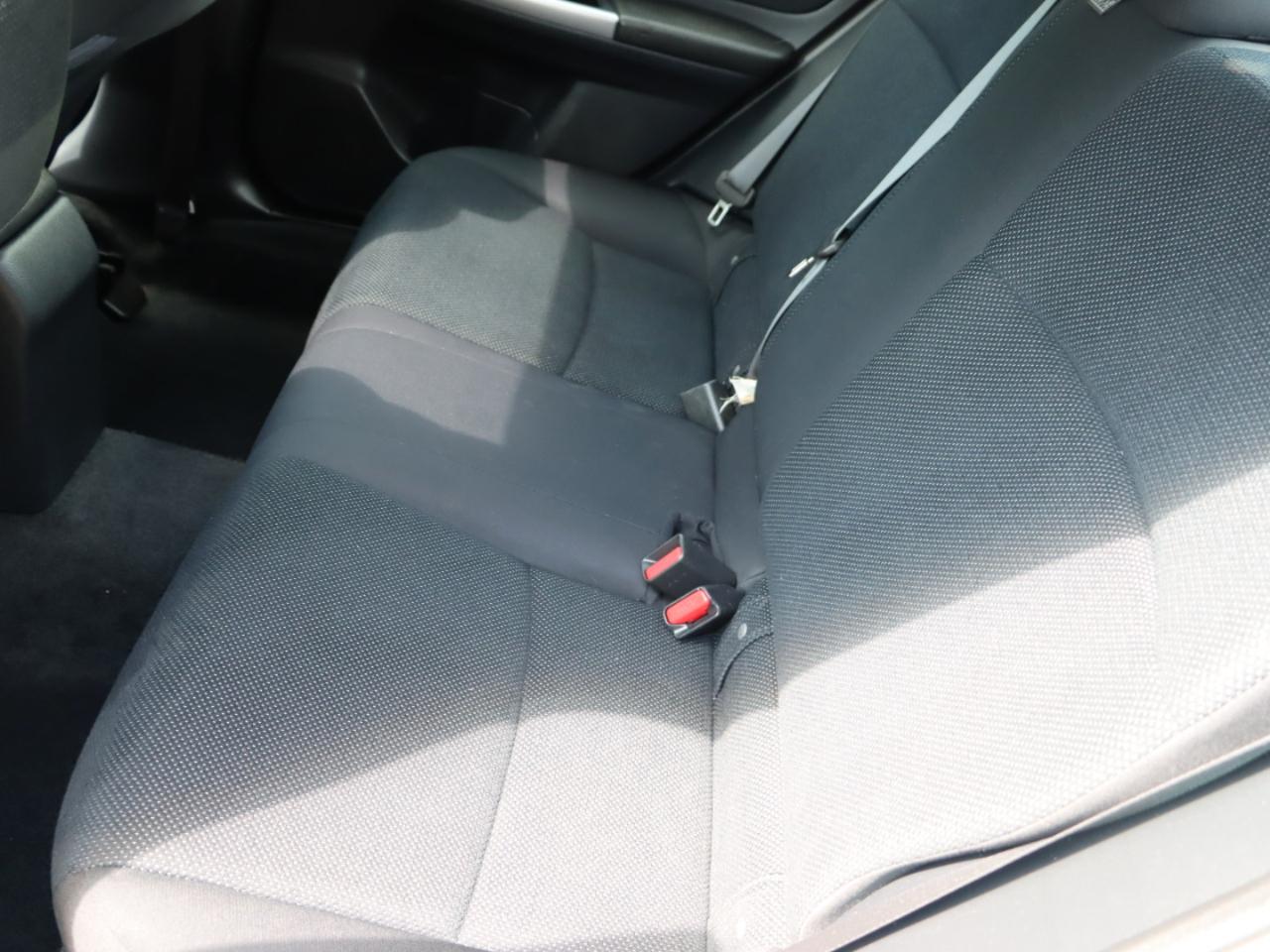Subaru Impreza 2.0i Premium PZEV 4-Door 2016