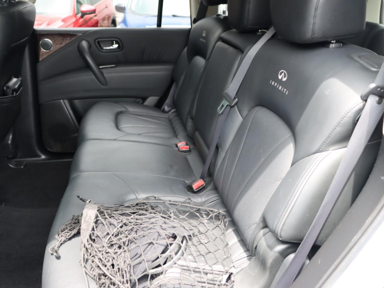Infiniti QX56 4WD 2011