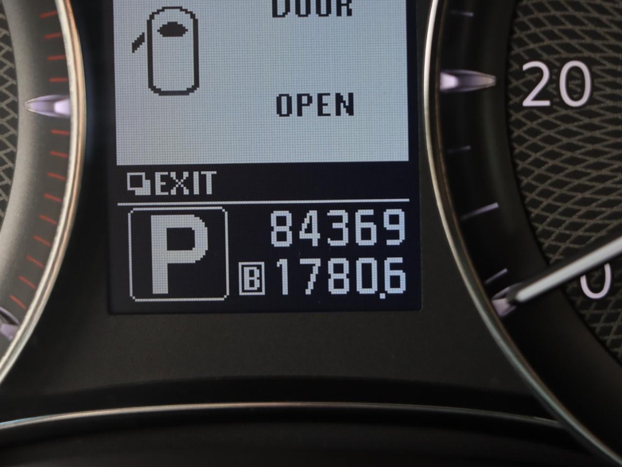Infiniti QX56 4WD 2011