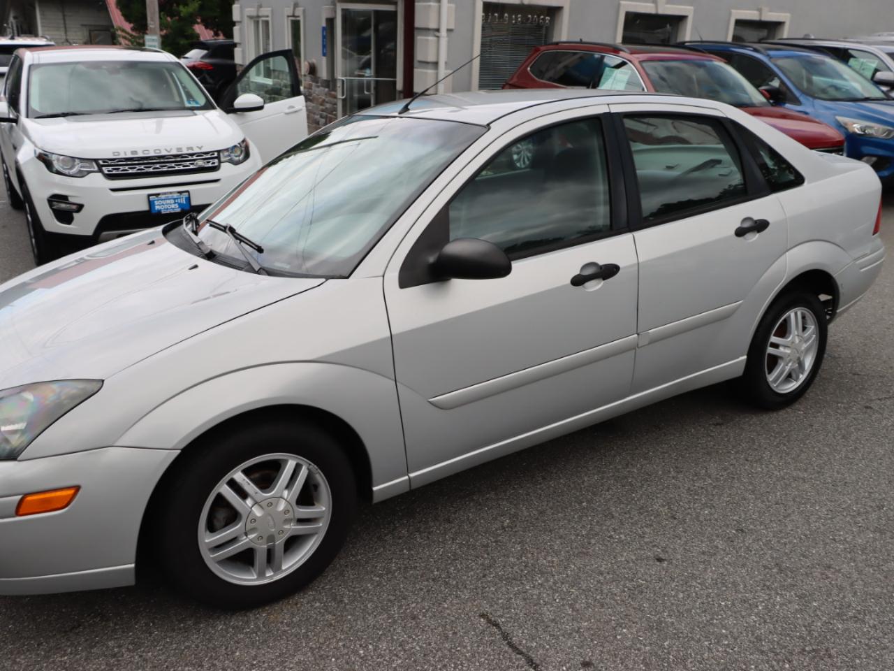 Ford Focus SE 2004