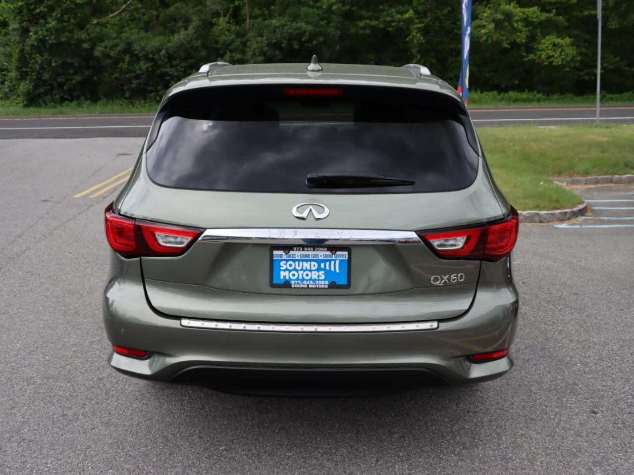 Infiniti QX60 Base AWD 2016