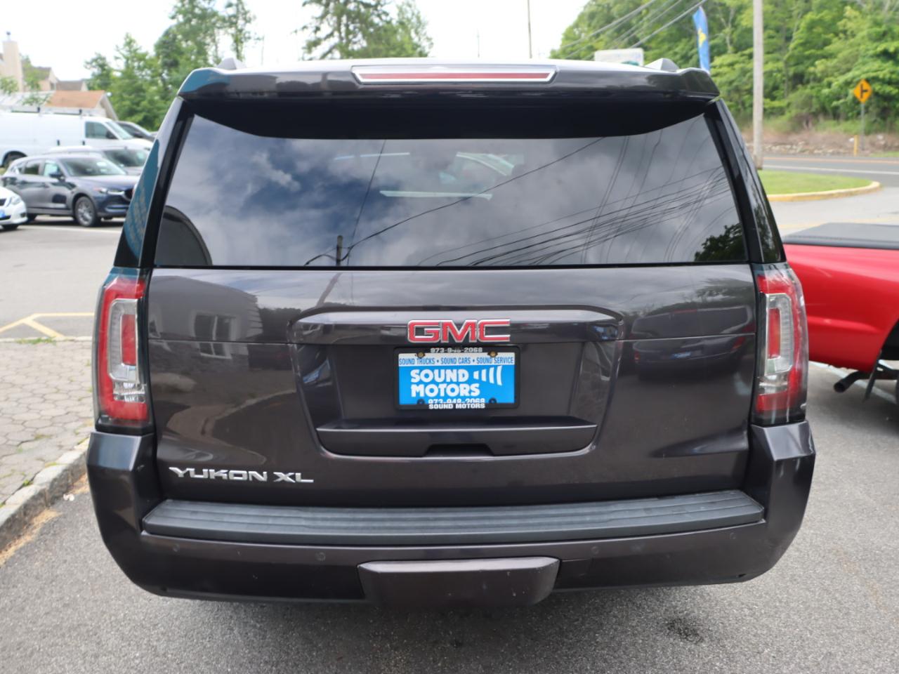 GMC Yukon XL SLT 4WD 2016