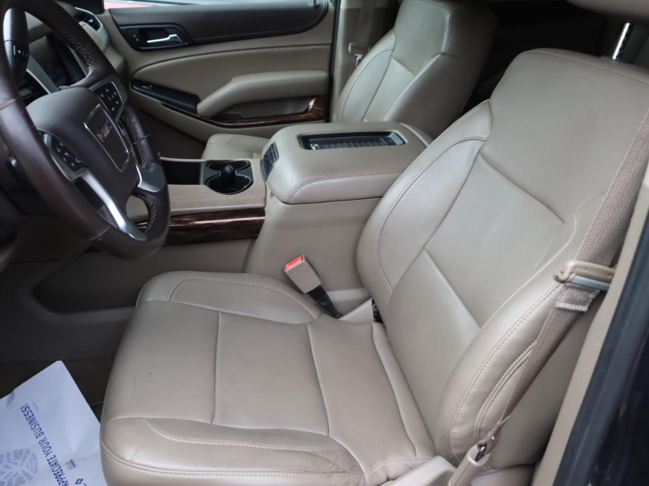 GMC Yukon XL SLT 4WD 2016