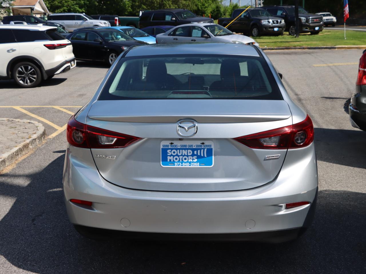 Mazda MAZDA3 s Touring AT 4-Door 2018