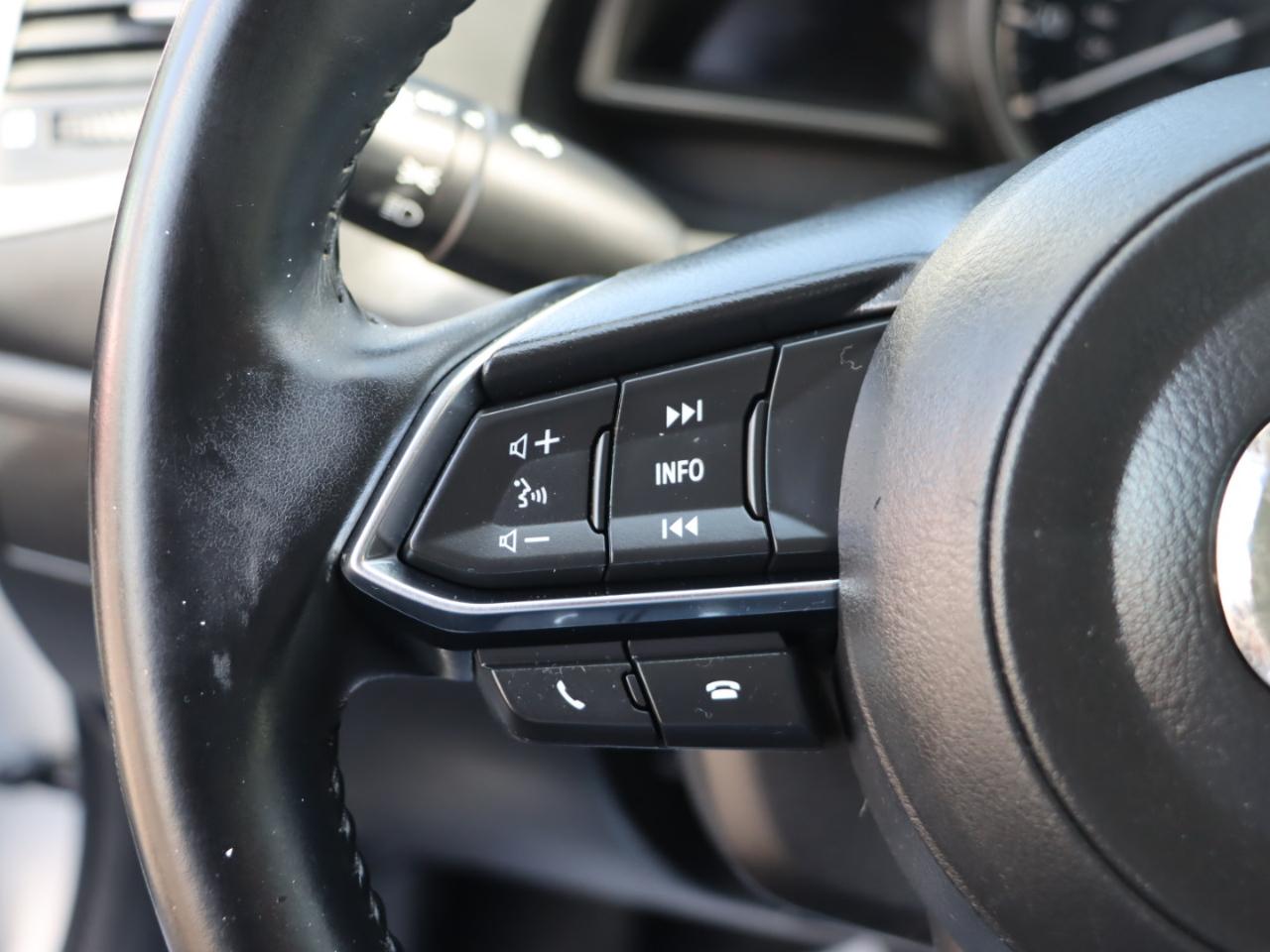Mazda MAZDA3 s Touring AT 4-Door 2018