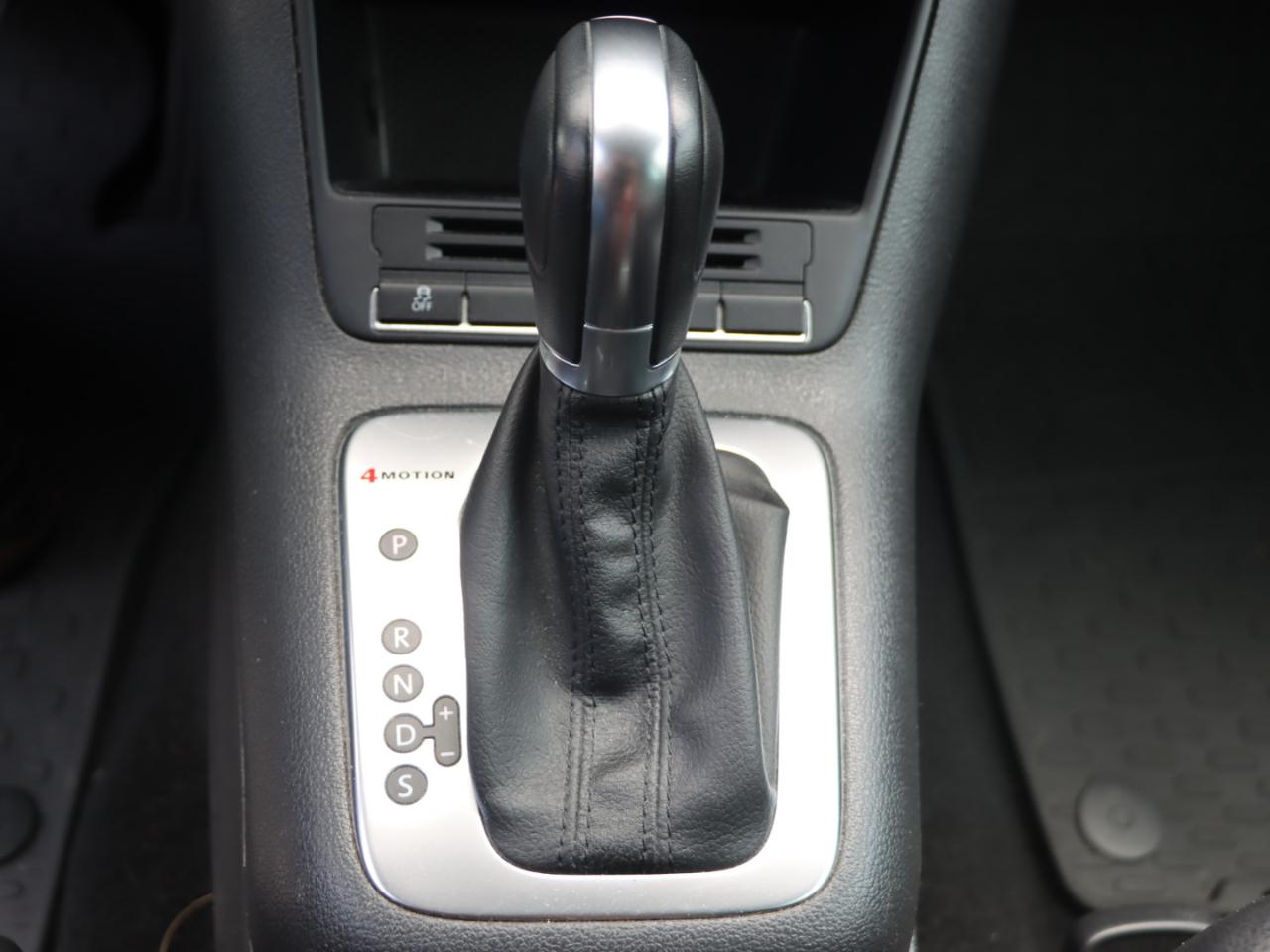 Volkswagen Tiguan SE 4Motion 2013