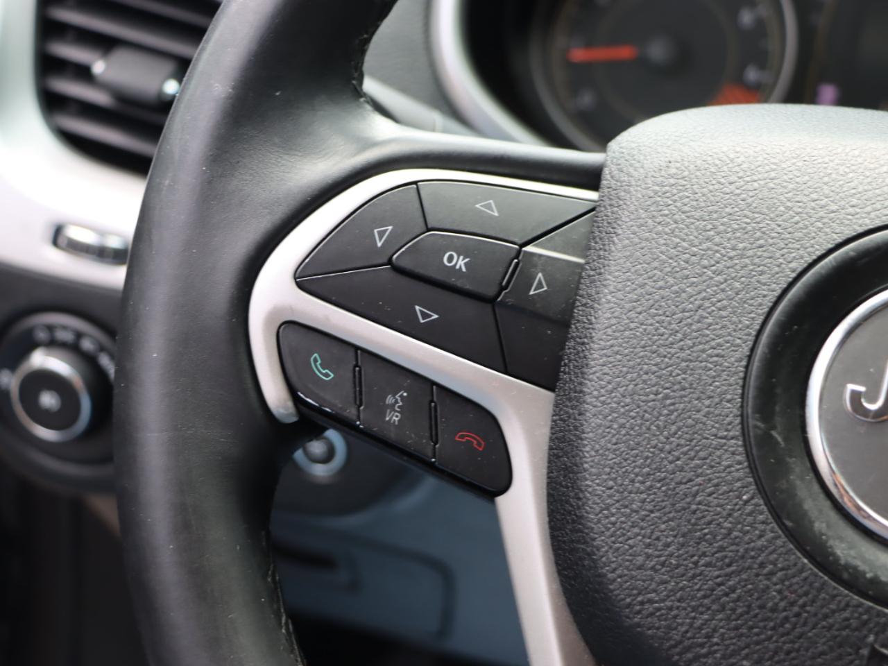 Jeep Cherokee Latitude FWD 2014