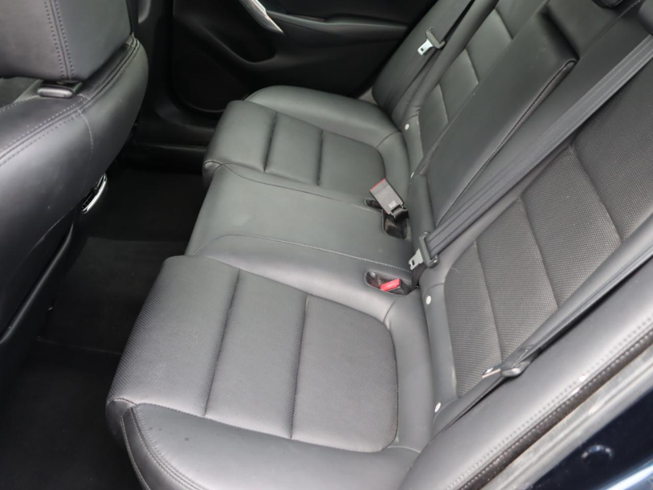 Mazda MAZDA6 i Touring 2016
