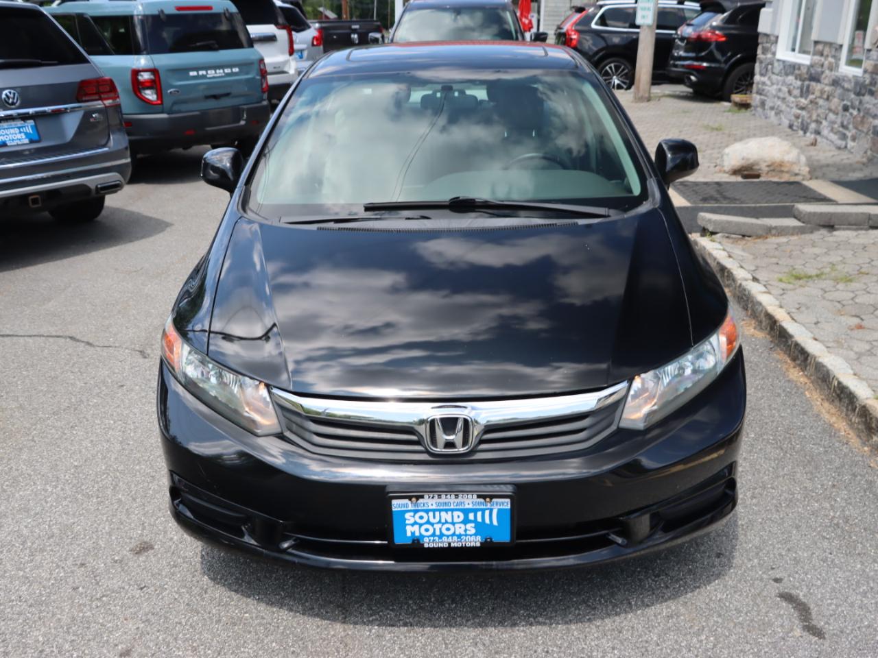 Honda Civic EX-L Sedan 5-Speed AT 2012