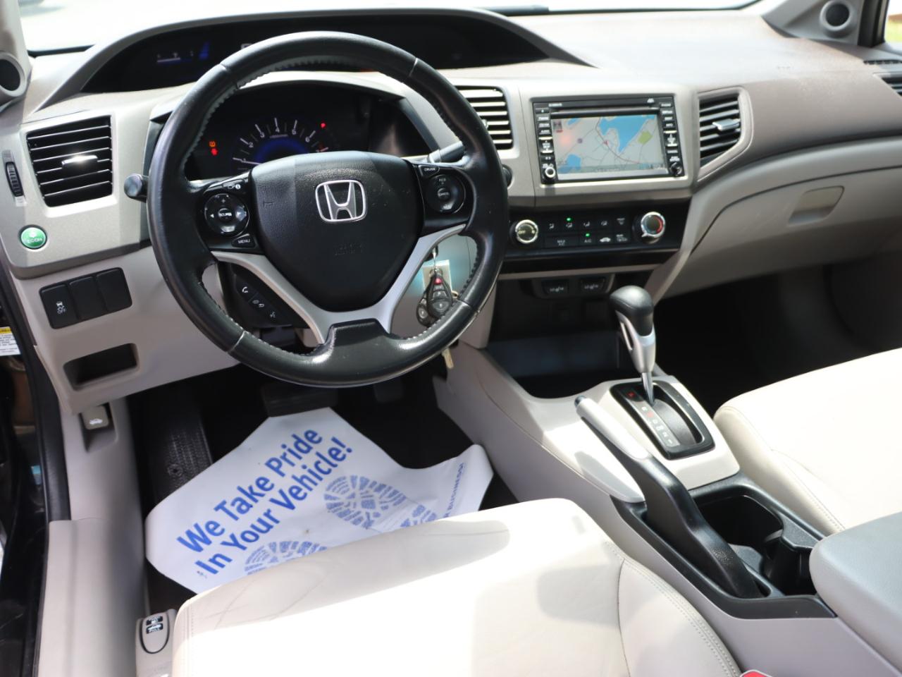 Honda Civic EX-L Sedan 5-Speed AT 2012