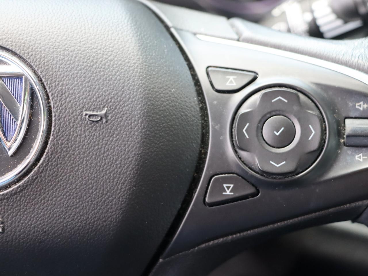 Buick Enclave Essence AWD 2021