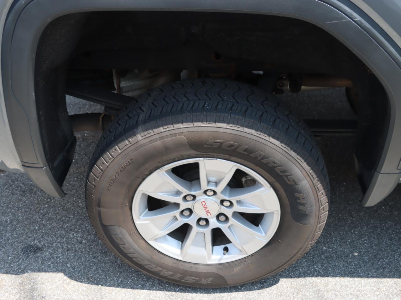 GMC Sierra 1500 SLE Double Cab 4WD 2019