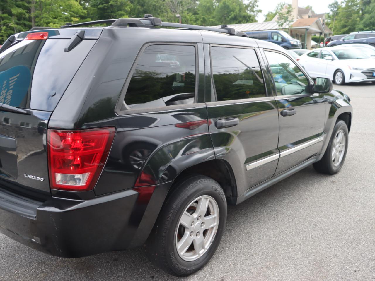 Jeep Grand Cherokee Laredo 4WD 2005