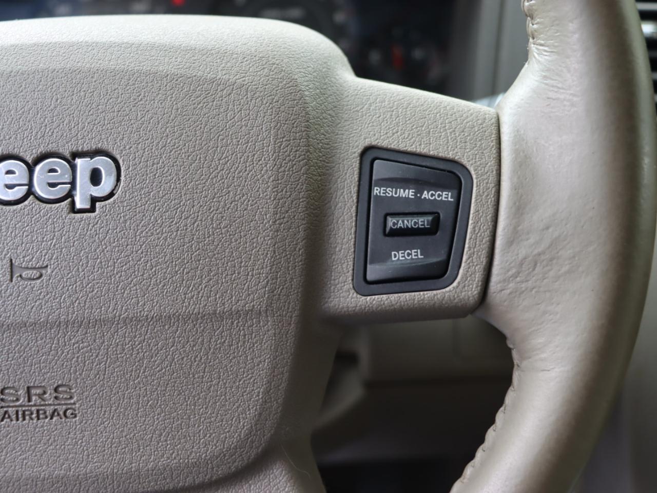 Jeep Grand Cherokee Laredo 4WD 2005