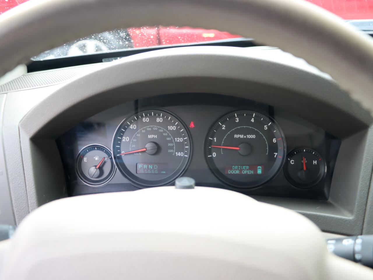 Jeep Grand Cherokee Laredo 4WD 2005